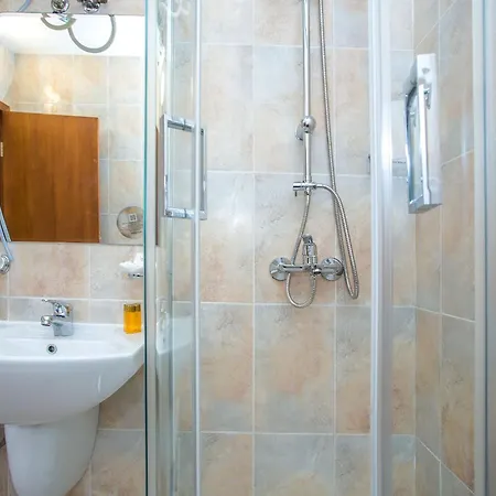 - Castle Complex 2 Pamporowo